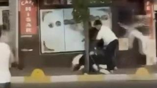 Fatih'teki vahşetin yeni görüntüleri ortaya çıktı! Yerdeyken de bıçaklamışlar