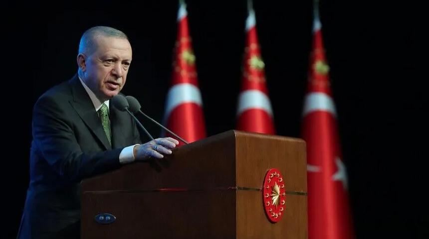 Cumhurbaşkanı Erdoğan: "Milli birliğimizi per&ccedil;inlemeyi hedefleyen bu adımın hayırlara vesile olmasını diliyorum"