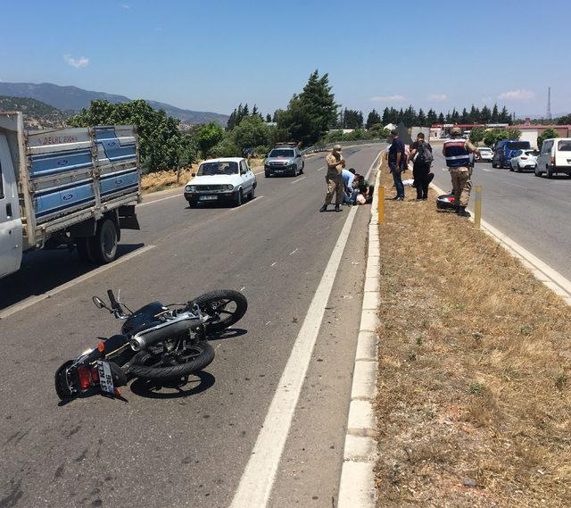 Motosiklet sürücüsü öldü, kız arkadaşı yaralandı