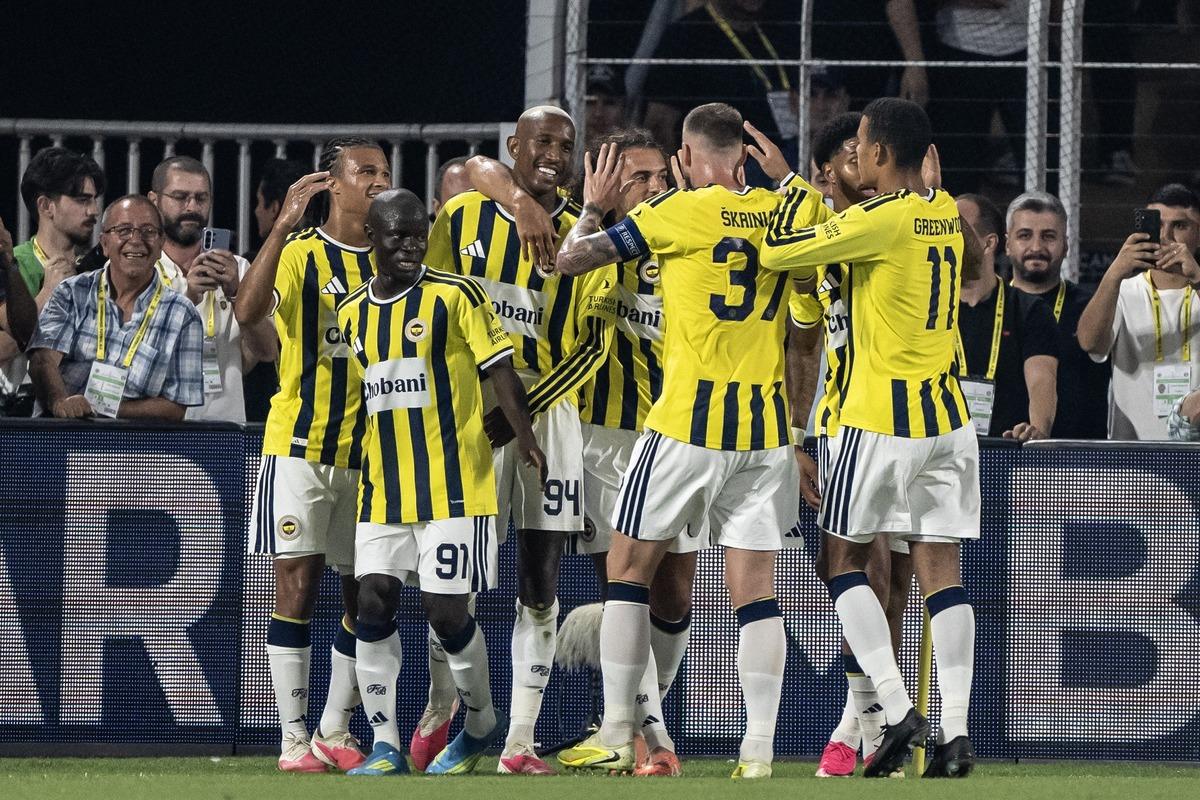 Fenerbahçe Şampiyonlar Ligi nde avantajı kaptı! Sturm Graz ı geçti 2