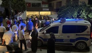 Komşu dehşeti! Av t&uuml;feğiyle &ouml;ld&uuml;rd&uuml; 
