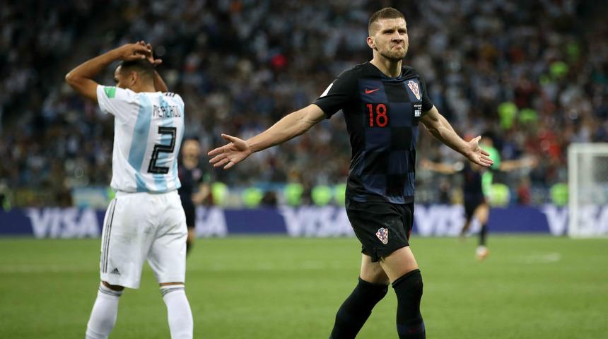 Hırvatistan turladı, Messi elenmek üzere: 0-3