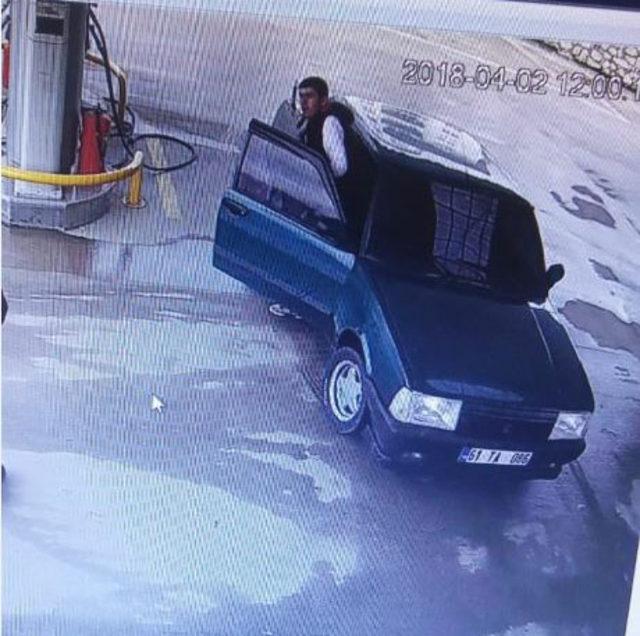 Ankara da  Vikingler  &ccedil;etesine operasyon: 13 g&ouml;zaltı 1