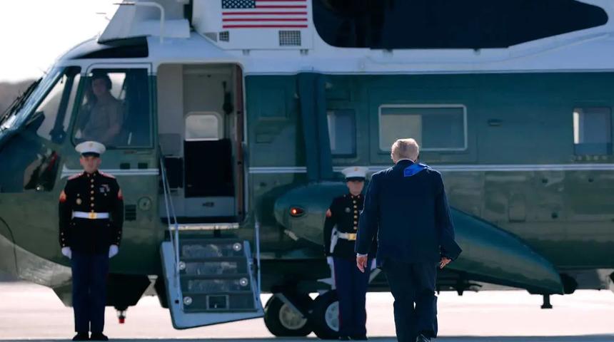 Trump, faciayı kıl payı atlattı! Havada panik anları