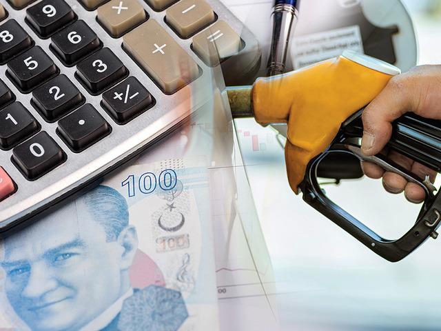 Benzine indirim g&ouml;r&uuml;nd&uuml;! Pompaya yansıyacak mı?