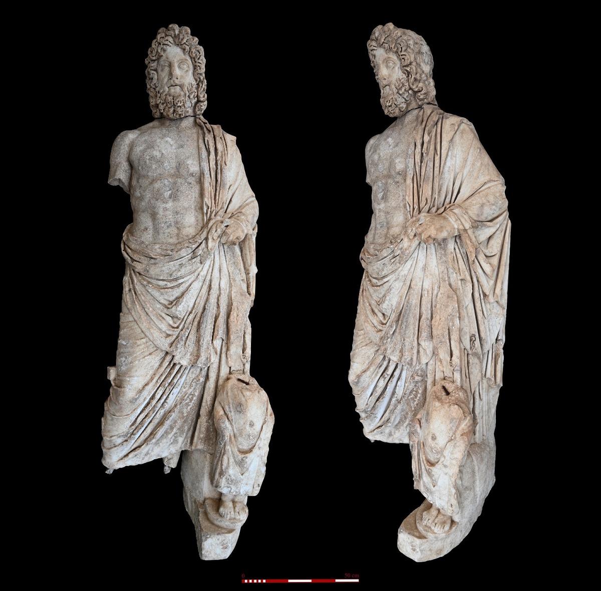 Aspendos’ta şifanın 1800 yıllık dev heykeli gün yüzüne çıktı 3