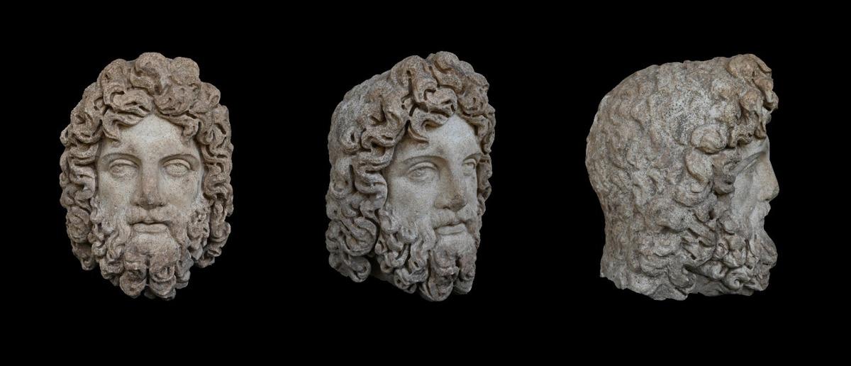 Aspendos’ta şifanın 1800 yıllık dev heykeli gün yüzüne çıktı 1