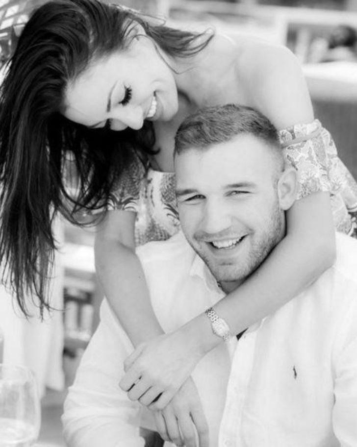 Tescilli güzel evinde ölü bulundu! G4