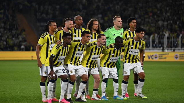 Fenerbahçe'nin galibiyeti sonrası yazarlardan dikkat çeken yorum: Rakiplerin canına okur