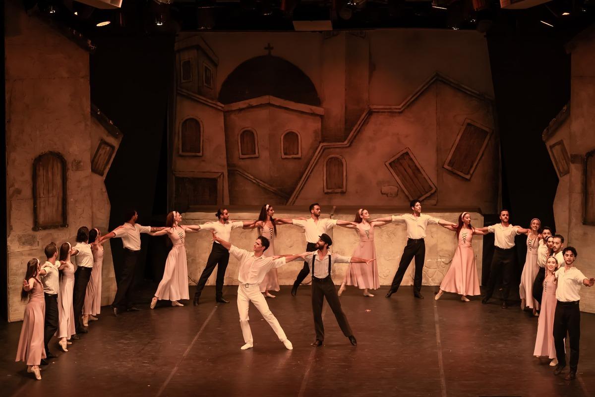 Dakikalarca alkışlandı! Zorba nın sirtakisi Bodrum u coşturdu 1