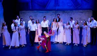 Dakikalarca alkışlandı! Zorba'nın sirtakisi Bodrum'u coşturdu
