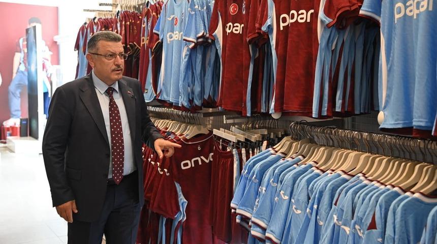 Ahmet Metin Gen&ccedil;'in forma kampanyasıyla ilgili belediyeden a&ccedil;ıklama geldi" İddialar ger&ccedil;ek dışıdır"