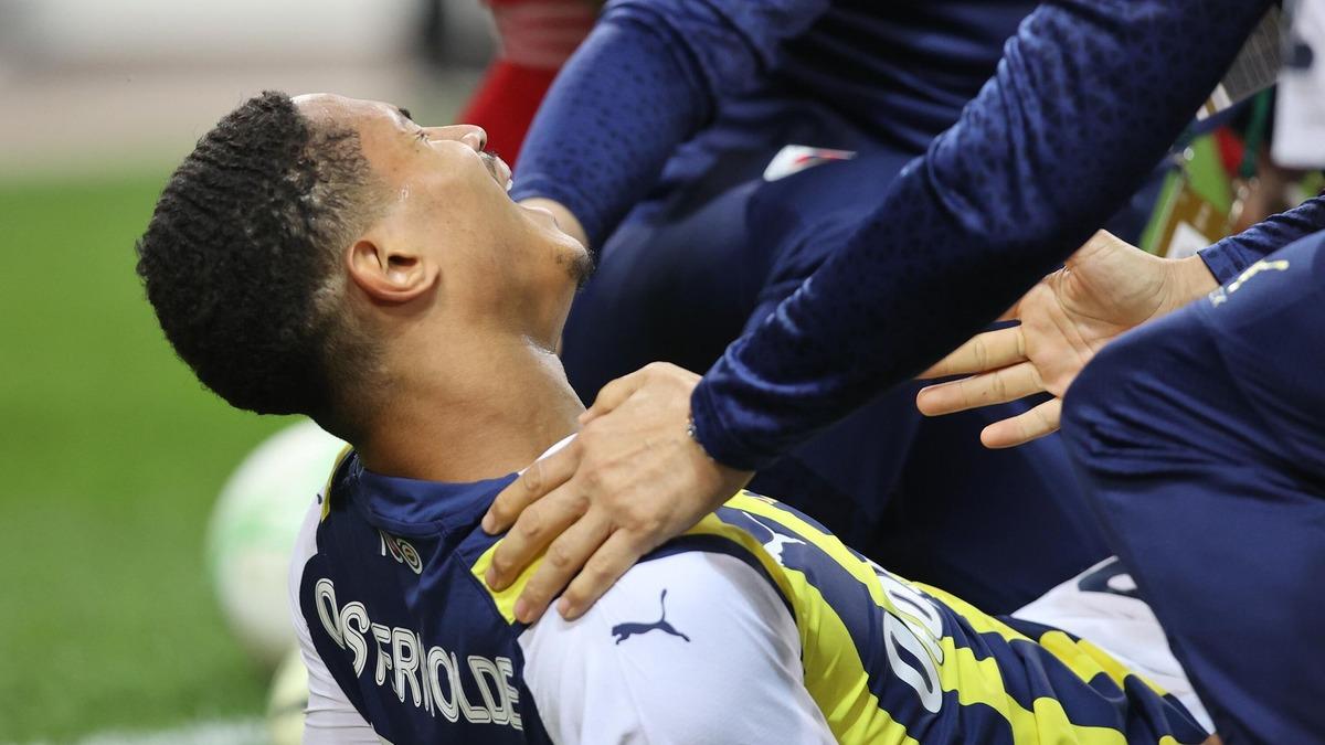 Fenerbahçe yi yıkan haber! Oosterwolde nin son durumu belli oldu 1