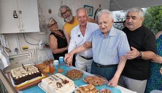 101 yaşındaki Yusuf amcanın tek tavsiyesi: 'Bunu yaparsanız uzun yaşarsınız'
