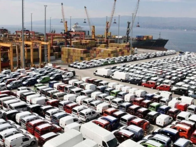 Otomotiv end&uuml;strisinin temmuz ihracatı 3,6 milyar dolara yaklaştı