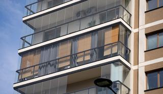 Kayseri&rsquo;de Cam Balkon: KM Cam Balkon ile balkonlar d&ouml;rt mevsim kullanılabilen yaşam alanlarına d&ouml;n&uuml;ş&uuml;yor