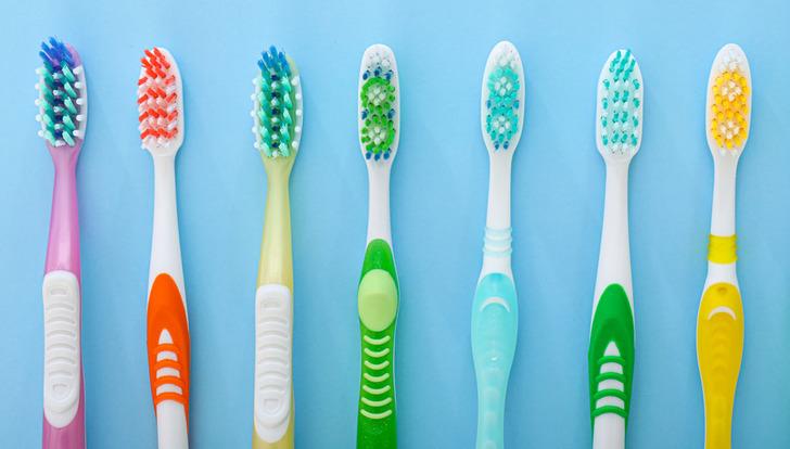 Plastik diş fır&ccedil;asının doğada tamamen yok olması yaklaşık ne kadar s&uuml;rer?
