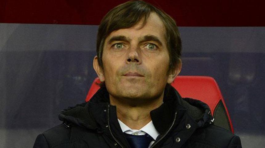 Cocu, Fenerbahçe'nin 72. teknik direktörü