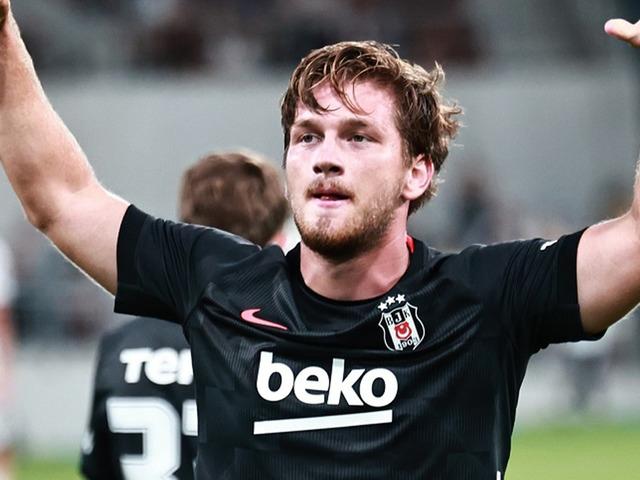 Beşiktaş, Hradec Kr&aacute;lov&eacute;'yi Semih Kılı&ccedil;soy'la devirdi!