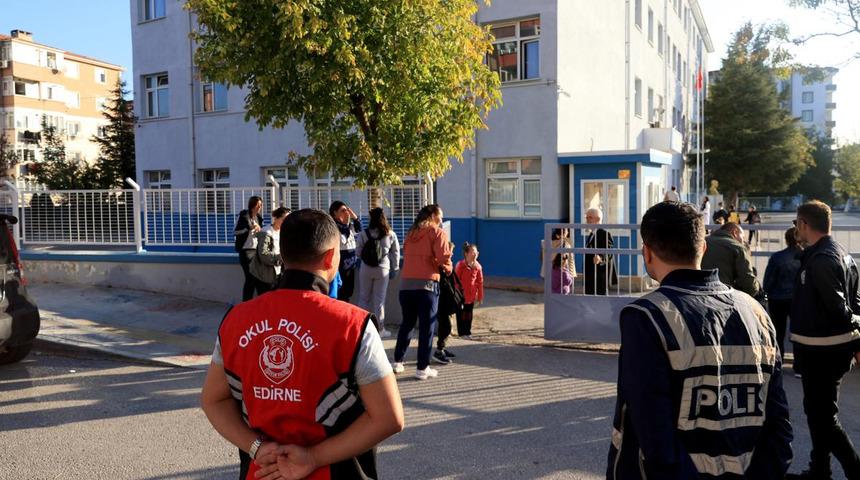 Okullarda yeni d&ouml;nem! 30 bin yeni personele bu yetki verilecek
