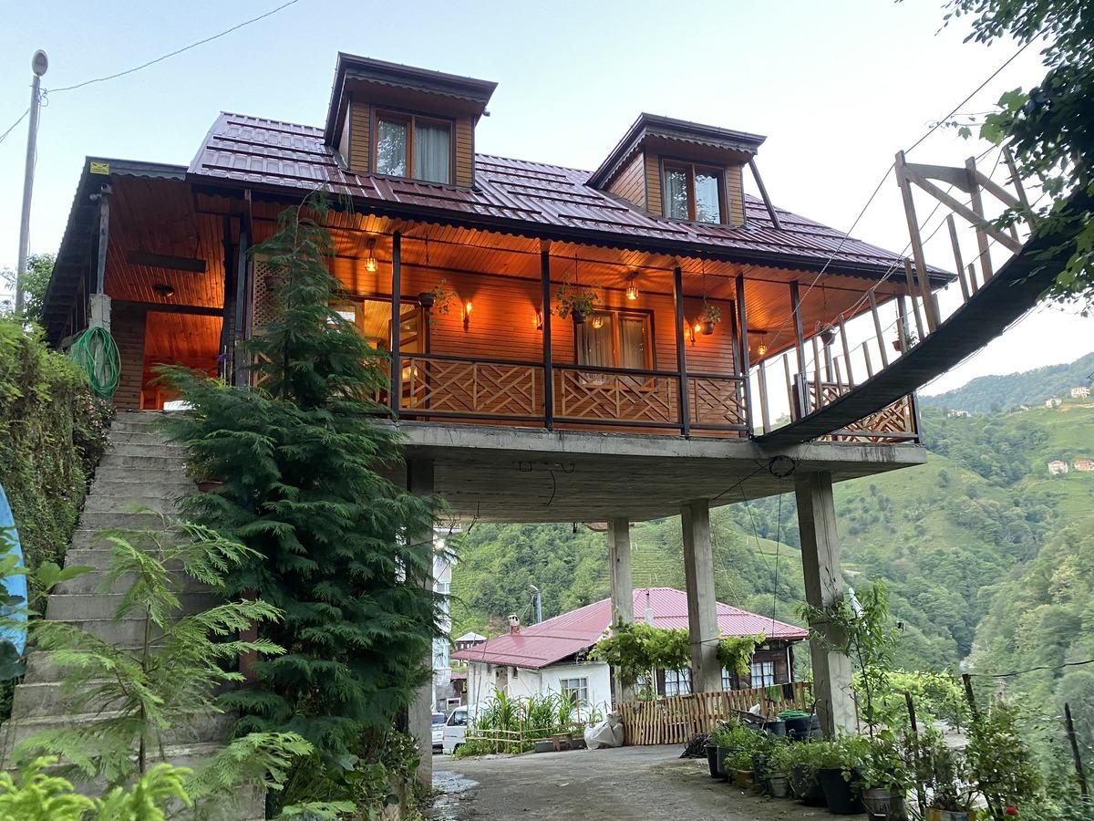 Karadeniz de şaşırtan tasarım: Altı yol üstü villa 2