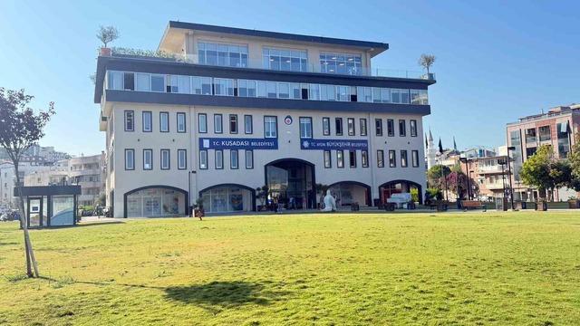 B&uuml;lent Tezcan ın kızı ve damadı hakkında g&ouml;zaltı kararı: &ldquo;En kısa zamanda d&ouml;necekler&rdquo; 1