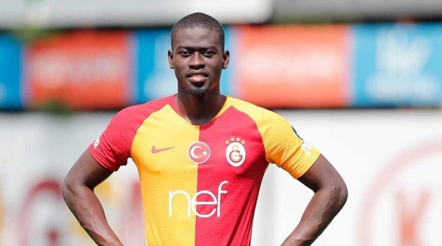 Resmi imzayı attı! Ndiaye'nin yeni adresi &ccedil;ok şaşırttı