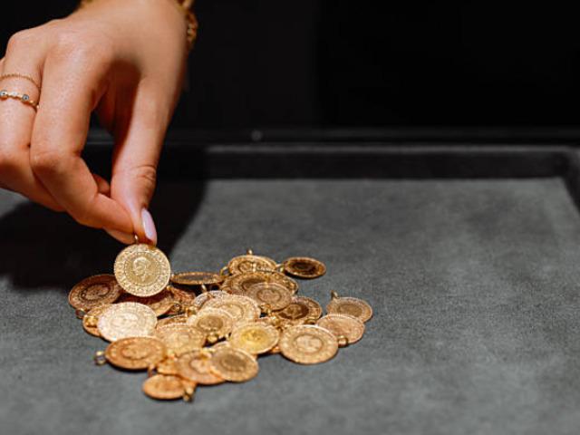 &Ccedil;eyrek altın ne kadar oldu? 4 Eyl&uuml;l 2026 altın fiyatları