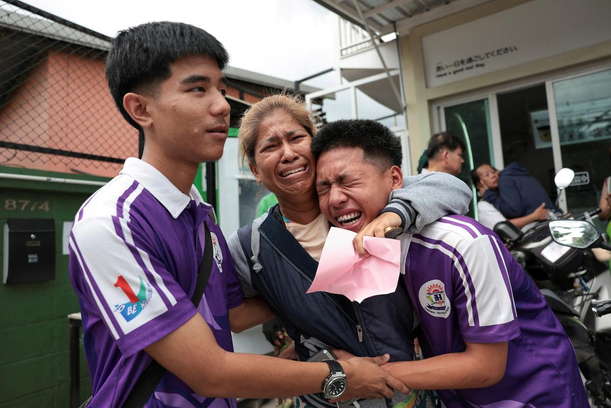 Tayland’daki okul katliamında büyükanne ve büyükbaba detayı! 14 yaşındaki saldırganın fotoğrafı ortaya çıktı 3