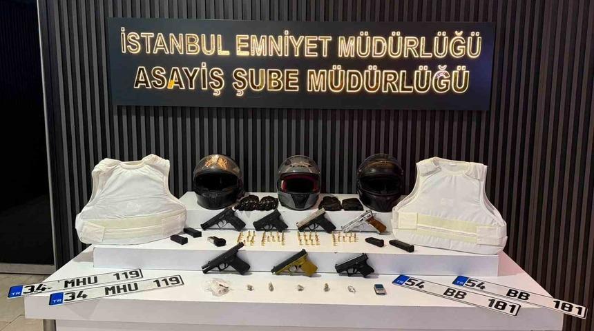 "Yeni nesil su&ccedil; &ouml;rg&uuml;tlerine" y&ouml;nelik dev operasyon: 32 ş&uuml;pheli adliyeye sevk edildi