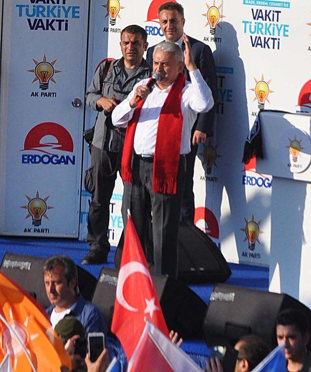 Başbakan Yıldırım: İttifakın gizli ortağı HDP'dir