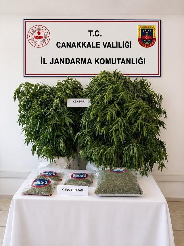Çanakkale de uyuşturucu operasyonlarında yakalanan 14 zanlıdan 5 i tutuklandı 1