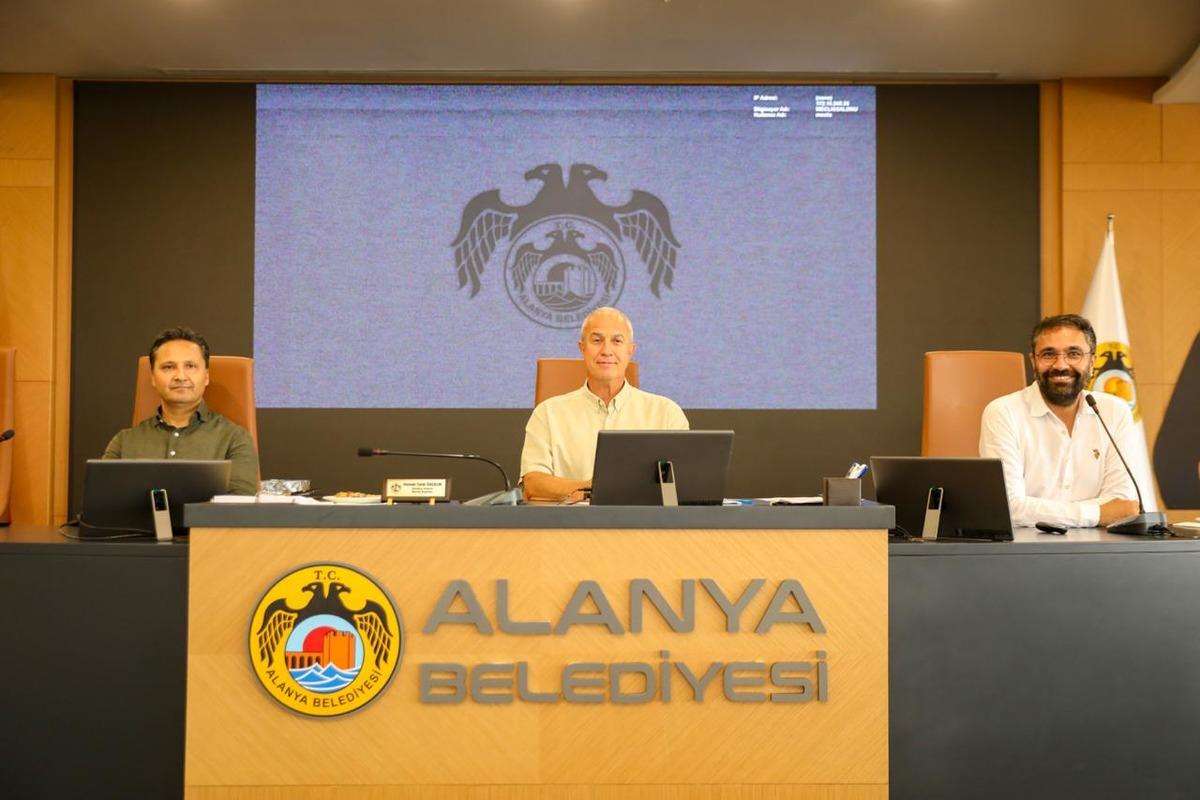 Turizmin &ouml;nemine dikkat &ccedil;ekip Alanya daki rahatsızlığı dile getirdi 6