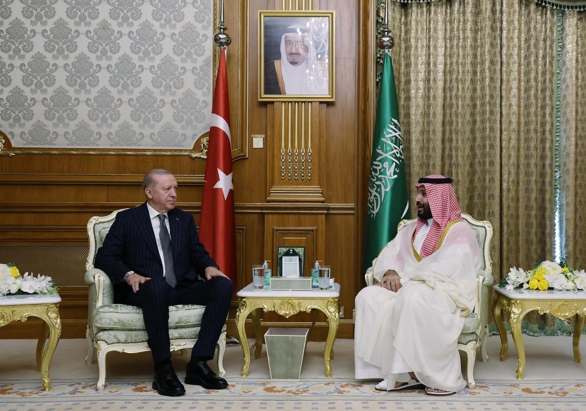 Son dakika | İmzalar atıldı! Cumhurbaşkanı Erdoğan Suudi Arabistan’da: 3 ülkeden kritik savunma hamlesi 4