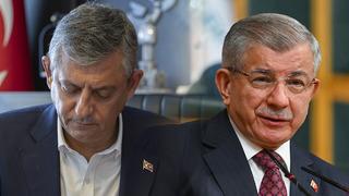 Özgür Özel'in yeni makam odasında Ahmet Davutoğlu detayı
