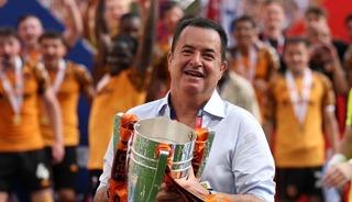 Acun Ilıcalı'dan Hull City'ye bir transfer daha! Durmuyor...