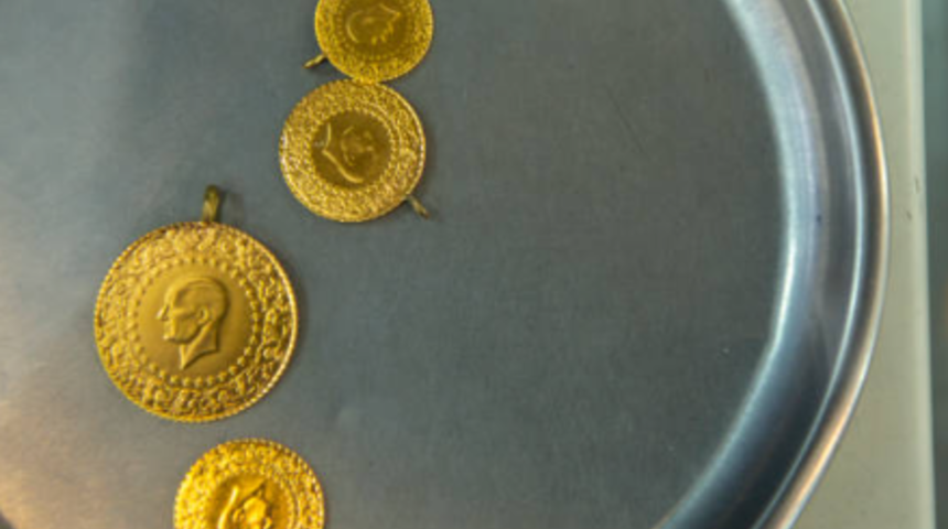 Altın fiyatları ne kadar oldu, d&uuml;şt&uuml; m&uuml; arttı mı? 17 Ağustos 2026 gram, &ccedil;eyrek, Cumhuriyet altını