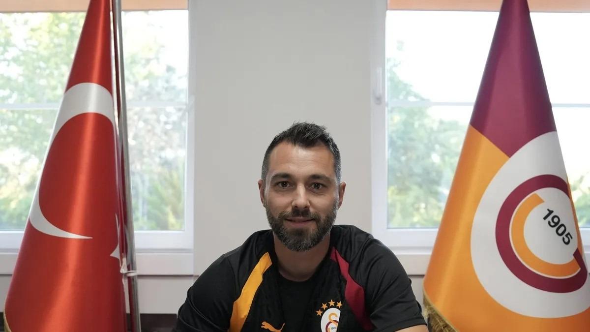 Eren Derdiyok Galatasaray a yeni göreviyle geri döndü! 2
