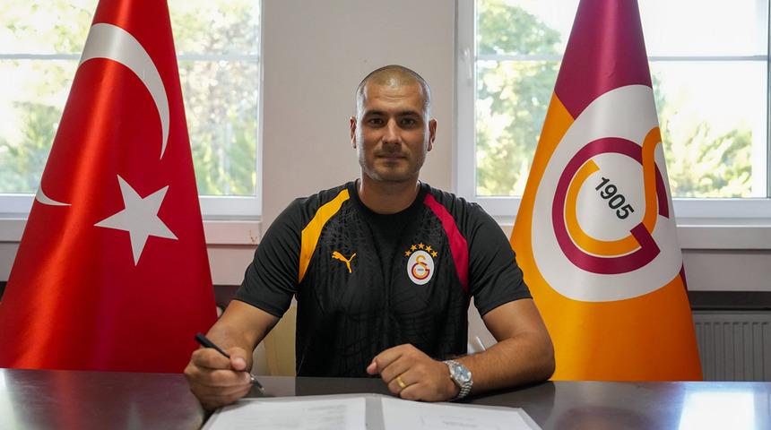 Eren Derdiyok Galatasaray'a yeni g&ouml;reviyle geri d&ouml;nd&uuml;!
