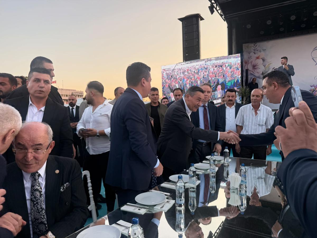 MHP lideri Bahçeli nikah şahidi oldu 2
