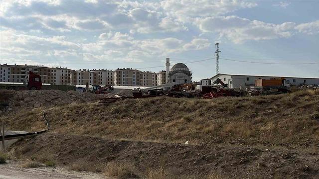 Konya’da taşlı bıçaklı kavga: 4 yaralı 2
