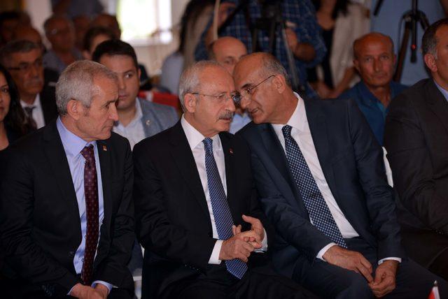 Kılıçdaroğlu: Muharrem beye vereceğiniz destek, demokrasiye vereceğiniz destektir