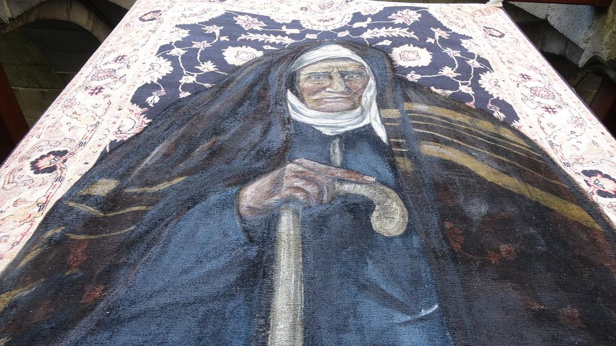 Evinde başladı, Türkiye de sayılı isimlerden biri oldu! Kilimleri tuvale çevirdi 6