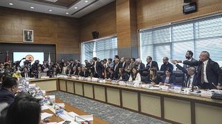 Son dakika: '&Ccedil;er&ccedil;eve yasa' teklifi komisyonda kabul edildi