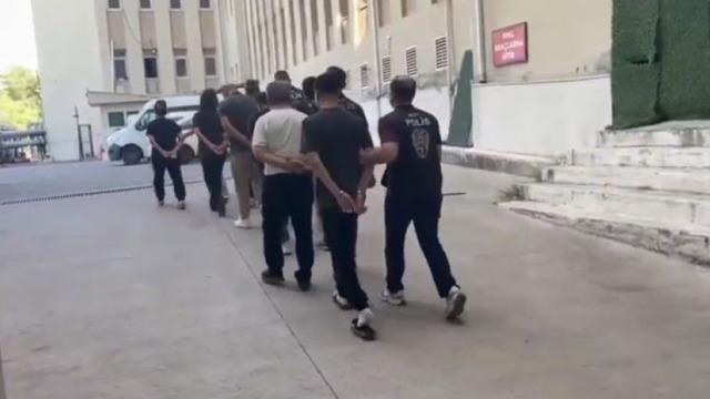 Rojin Kabaiş, Hiranur Nilgün Aygar ve Kıvanç Uman'ın ailelerini hedef almışlardı! Operasyon düzenlendi