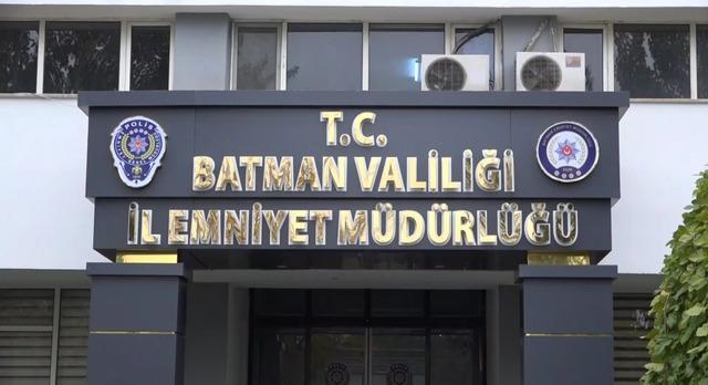 Cinayete kurban gittiği değerlendirilen Evindar ın cesedi aranıyor 1
