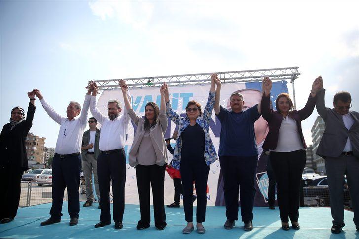 "Şer odakları bu millet oldukça amaçlarına ulaşamayacak" G4