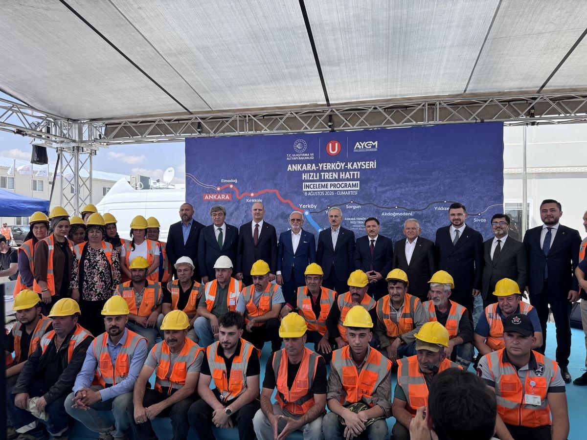 7 saat süren yol 1 saat 45 dakikaya düşecek! Bakan Uraloğlu açıkladı 1