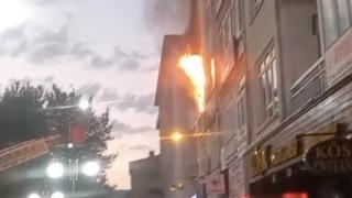 Apartman dairesinde korkutan yangın