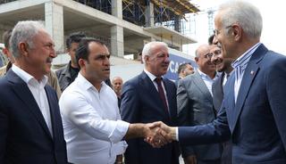 Ulaştırma ve Altyapı Bakanı Uraloğlu, Kayseri'de ziyaretlerde bulundu